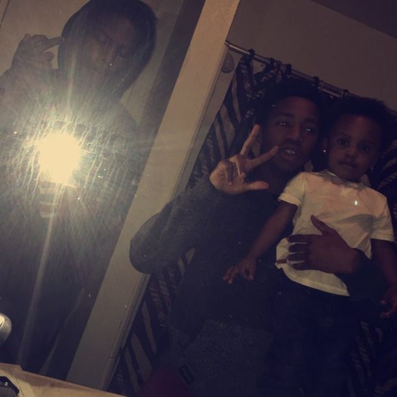 Meet your Posher, Tyjon - Picture 1 of 1